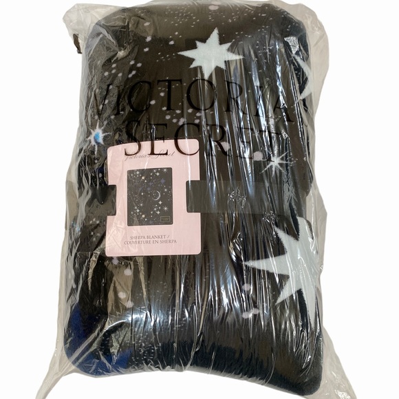 Victoria Secret Moon & Star Print Sherpa Blanket - Picture 4 of 5